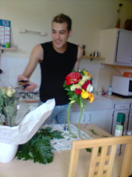 et oui c moi qui fai de bouquet pour des mariage une ti passion 
